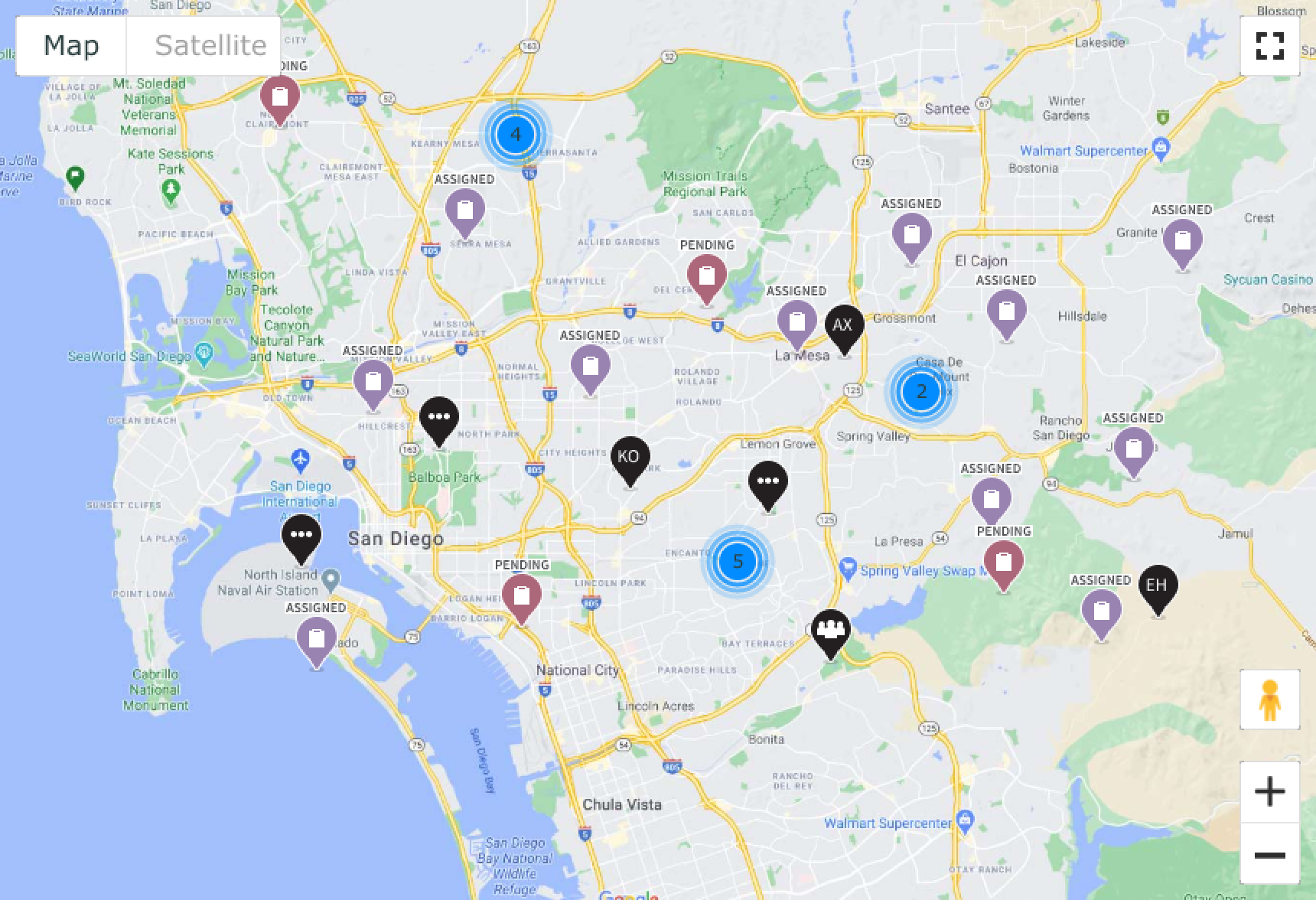 map with nearby markers grouped together